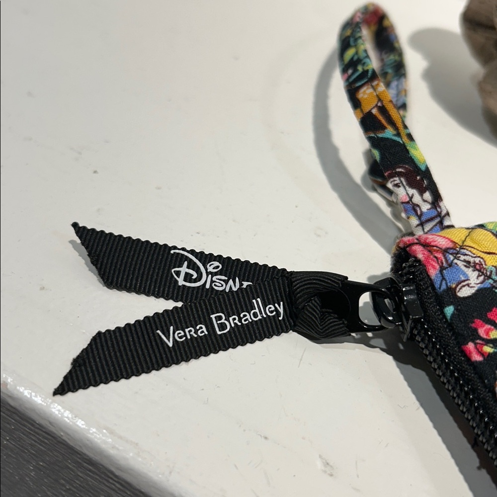 π Vera Bradley Disney 100 - Clip and Zip Mini Pouch - Classic Swirls - Picture 3 of 4